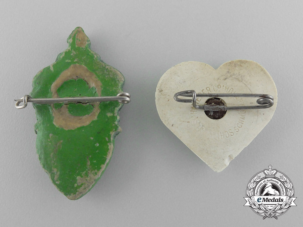 a_grouping_of_two_kdf_thüringen_event_badges_d_8318_1