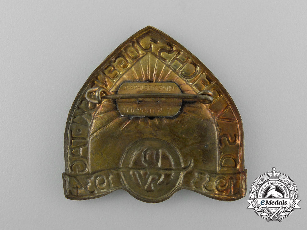a1933/34_german_reichs_youth_ski_day_badge_by_deschler&_sohn_d_8392_1