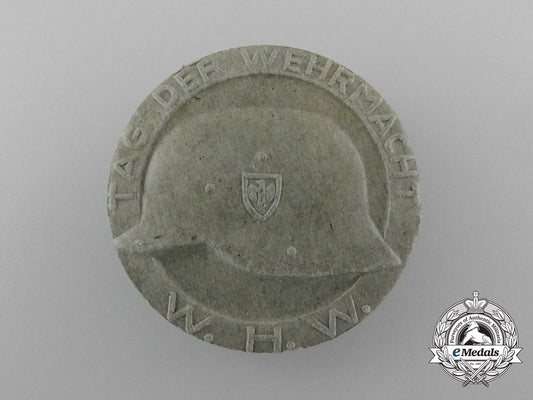 a_third_reich_period“_day_of_the_wehrmacht_for_the_winter_relief_of_the_german_people_badge_d_8414