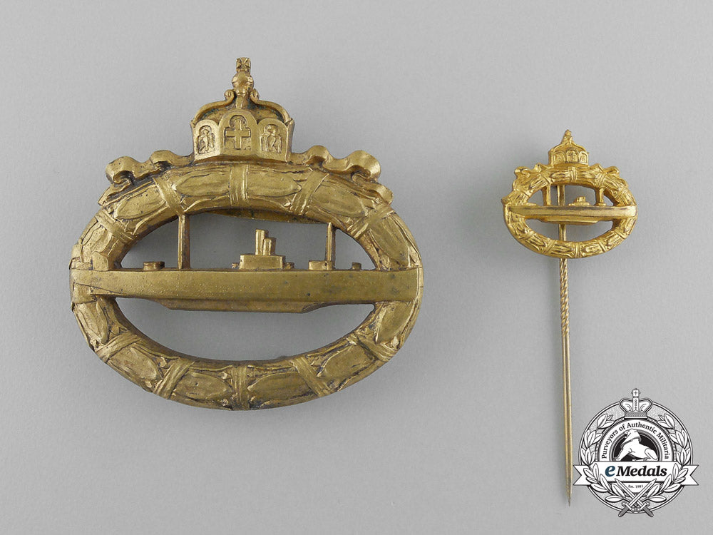 a_german_imperial_submarine_war_badge_with_stickpin_d_8437_1