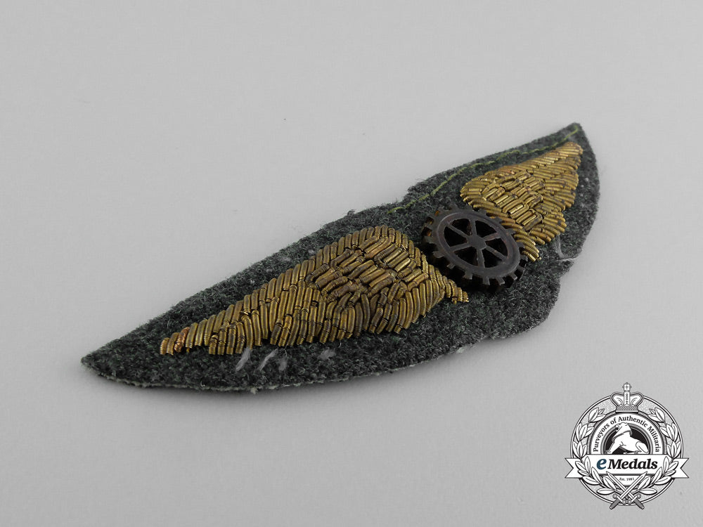 an_unknown_early_air_mechanic's_badge_d_8577_2