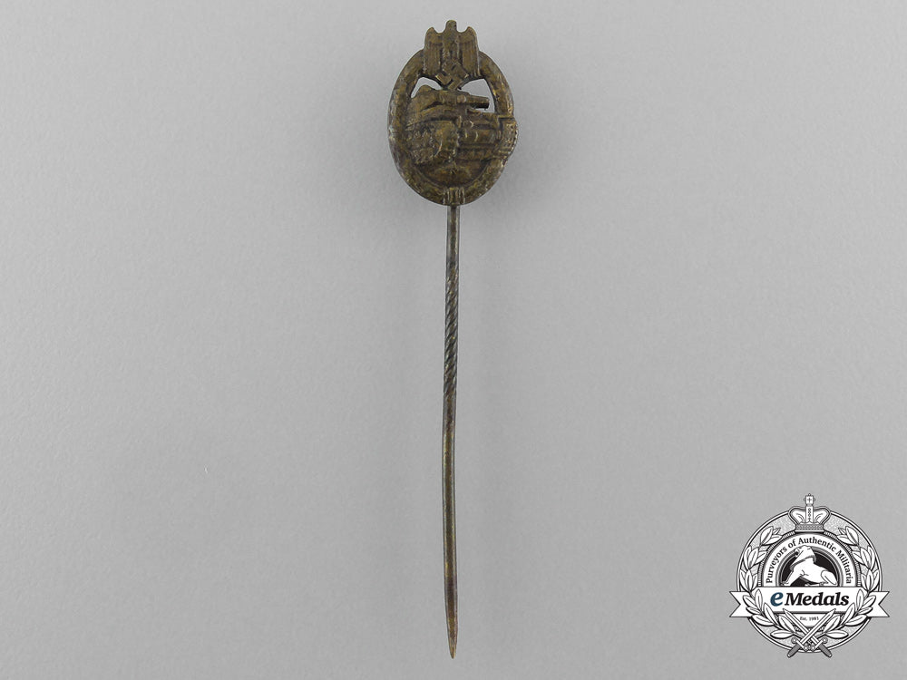 a_bronze_grade_tank_badge_miniature_stick_pin_d_8646_1