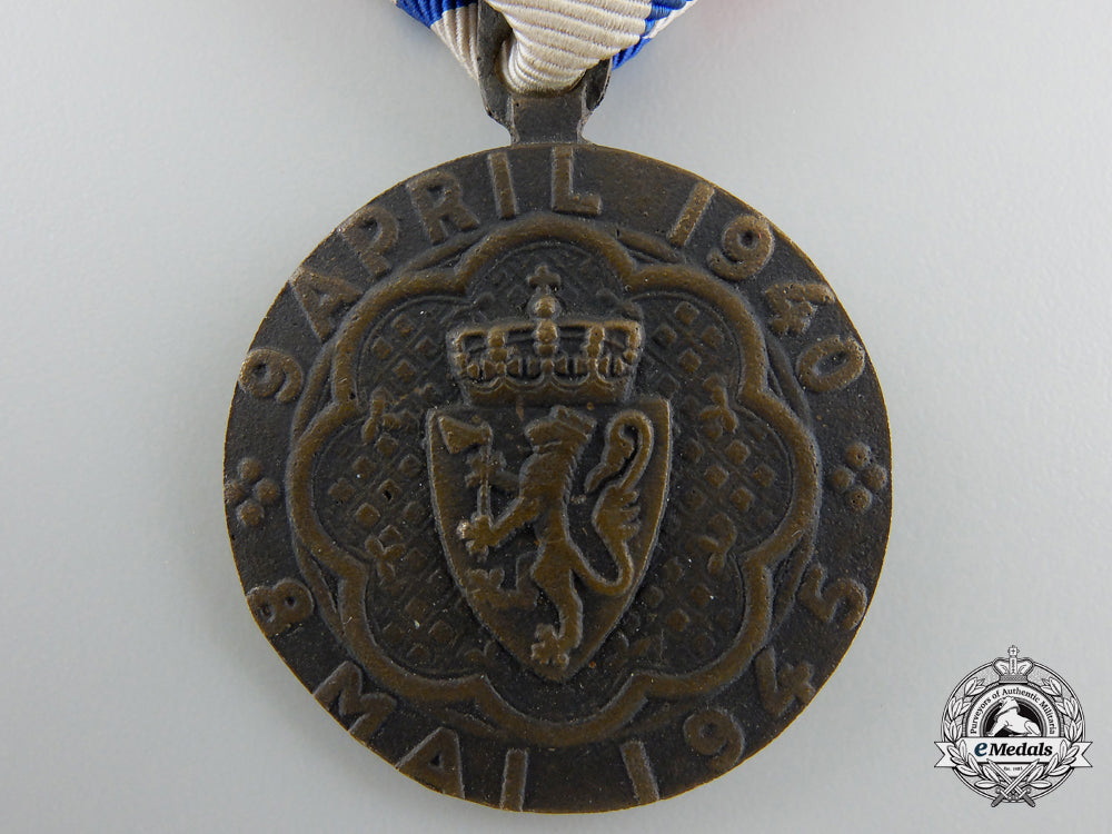 a_norwegian_battle_of_narvik_participation_medal_d_874