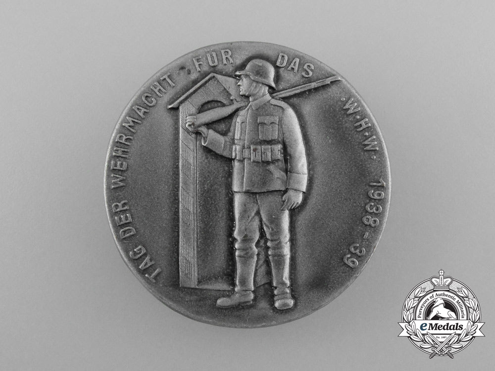 a1938/39“_day_of_the_wehrmacht_of_the_winter_relief_for_the_german_people”_event_badge_d_8748