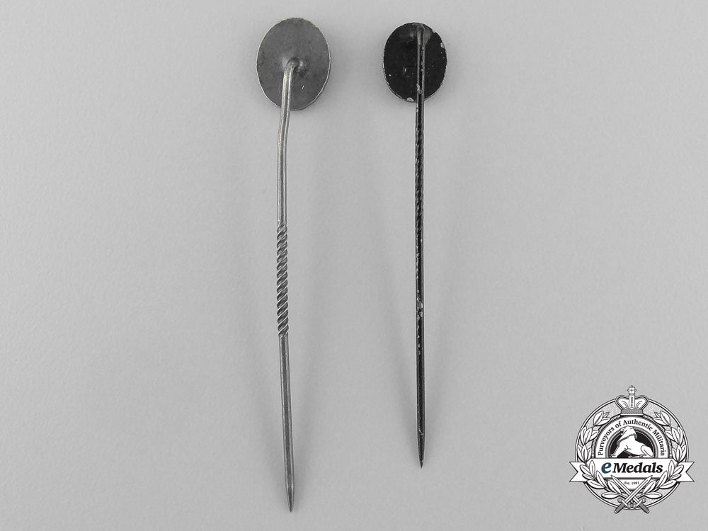 a_grouping_of_two_second_war_german_miniature_wound_badge_stick_pins_d_8765