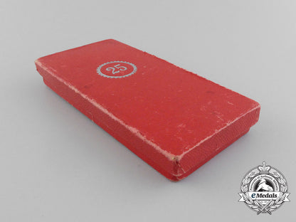 a_german25-_year_faithful_service_cross;2_nd_class;_in_its_original_case_of_issue_by_paul_meybauer_d_8801_1