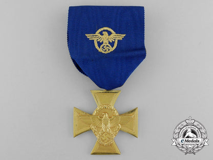 a_police25_year_long_service_cross;_first_class_in_its_original_case_of_issue_d_8887_1