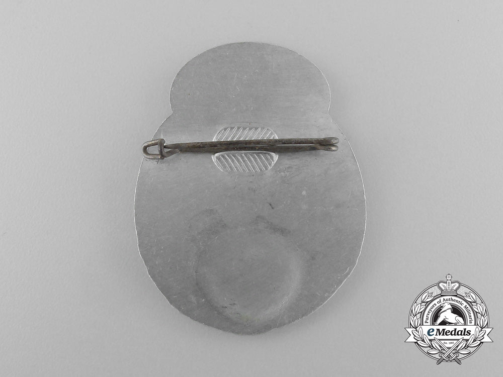 a_fine_quality1938_harburg-_land_district_council_day_badge_d_8929_1