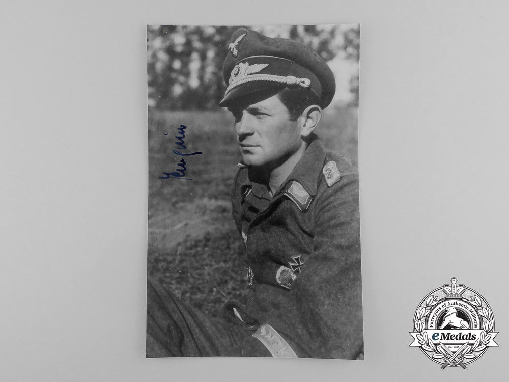 a_lot_of_four_knight's_cross_recipient_signed_post-_war_photographs_d_9170_1