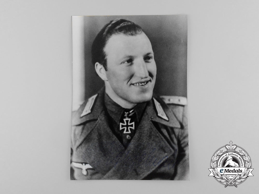a_lot_of_four_knight's_cross_recipient_signed_post-_war_photographs_d_9181_1