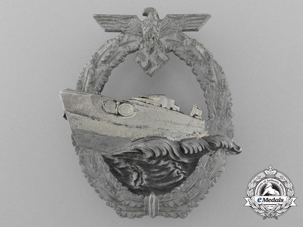 a_second_pattern_kriegsmarine_e-_boat_badge_by_schwerin_in_its_original_carton_d_9189