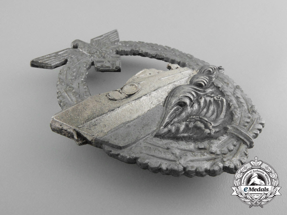a_second_pattern_kriegsmarine_e-_boat_badge_by_schwerin_in_its_original_carton_d_9191