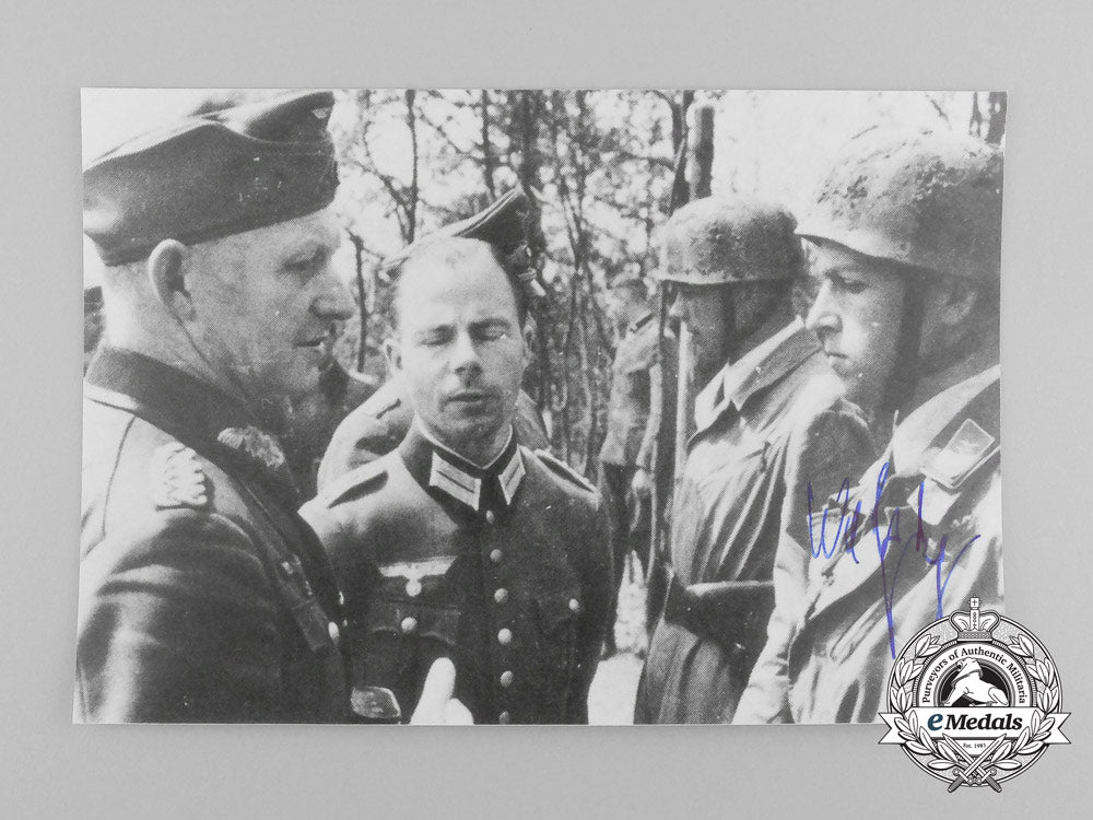 a_lot_of_four_knight's_cross_recipient_signed_post-_war_photographs_d_9193_1