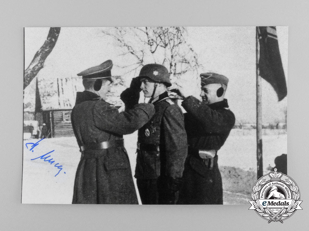 a_lot_of_four_knight's_cross_recipient_signed_post-_war_photographs_d_9199_1