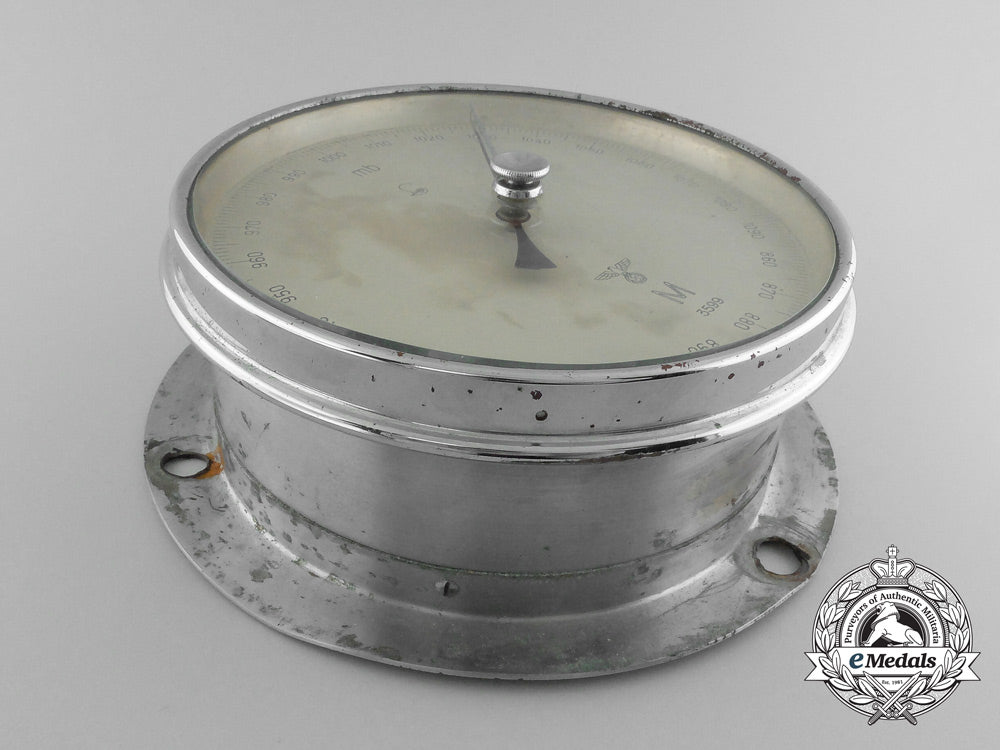 a_cased1942_issue_kriegsmarine_bulkhead_aneroid_barometer_by_lufft_metallbarometerfabrik_gmbh_d_9287_1