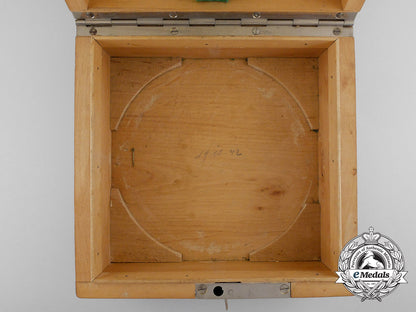 a_cased1942_issue_kriegsmarine_bulkhead_aneroid_barometer_by_lufft_metallbarometerfabrik_gmbh_d_9289_1