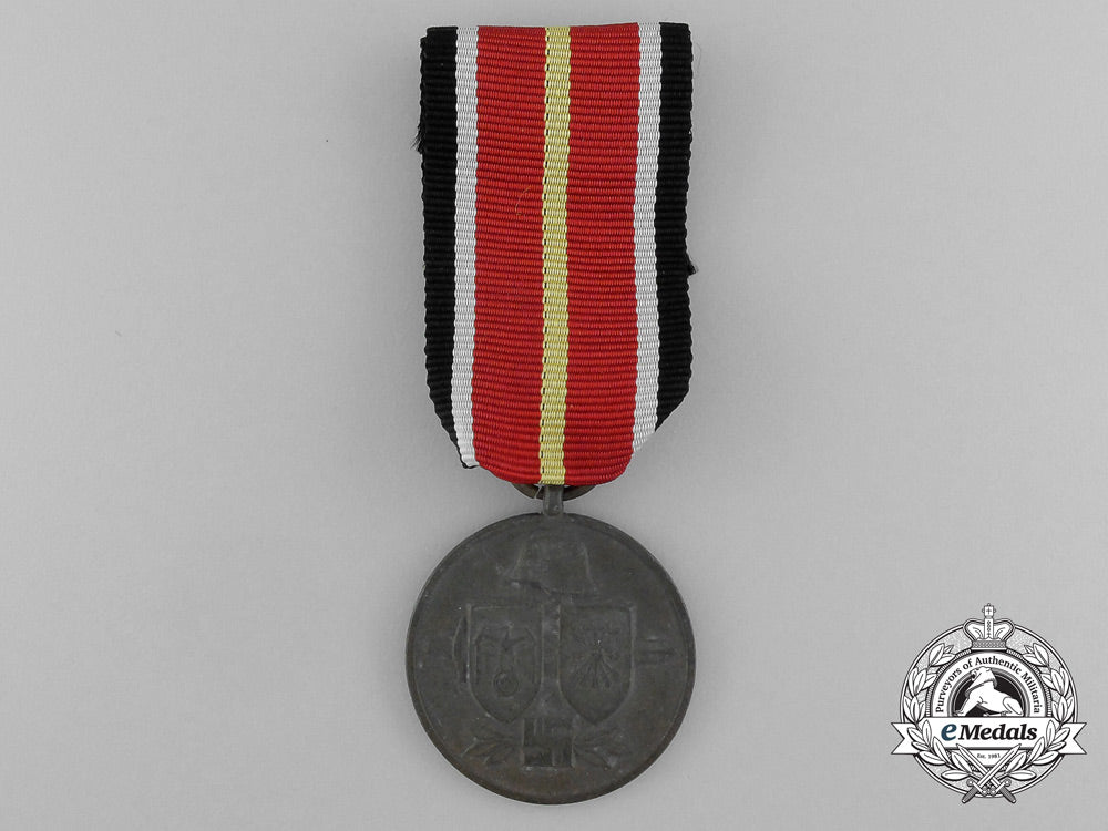 a_spanish_blue_division_commemorative_medal,_with_pocket_of_issue_d_9316_1
