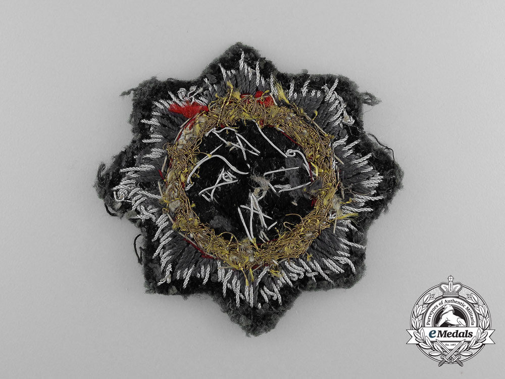 an_army_german_cross_in_cloth,_rare_version_with_embroidered_golden_wreath_d_9323_1