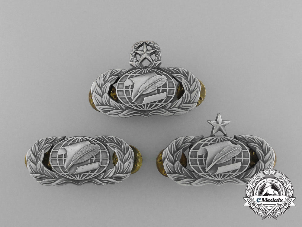 three_american_air_force_support_career_group_administration_badges_d_9443