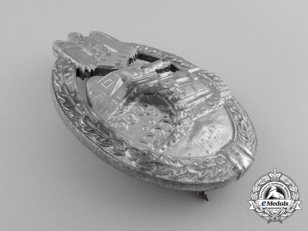 a_second_war_german_silver_grade_tank_badge_d_9492