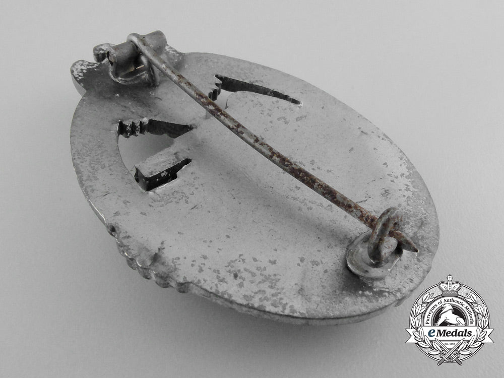 a_second_war_german_silver_grade_tank_badge_d_9493