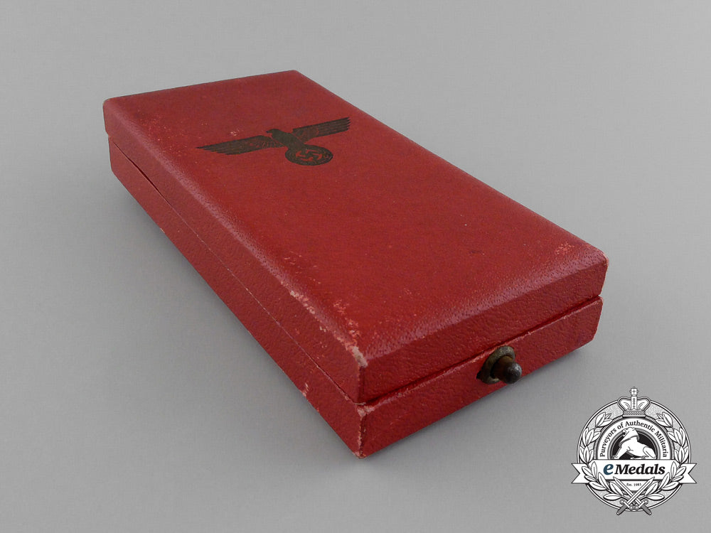 a_commemorative_return_of_memel_medal_in_its_original_case_of_issue_d_9502_1