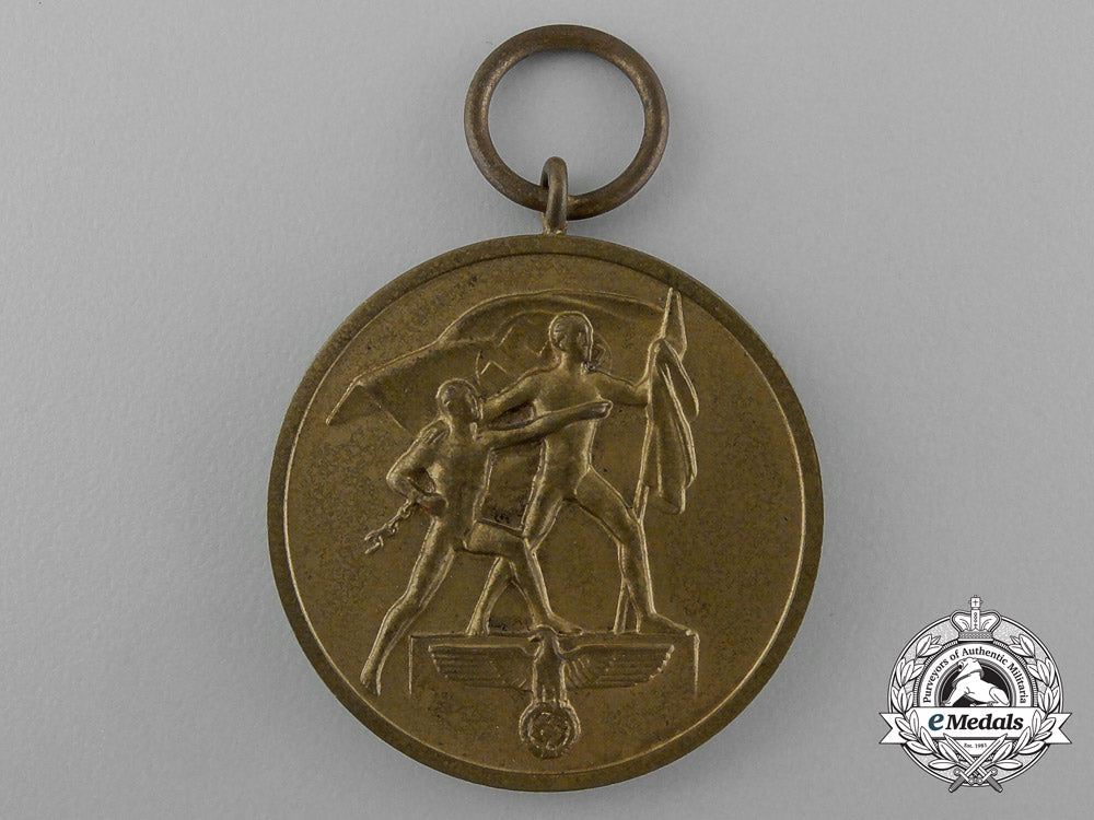 a_commemorative_return_of_memel_medal_in_its_original_case_of_issue_d_9505_1