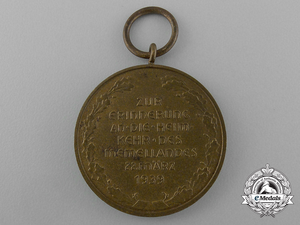 a_commemorative_return_of_memel_medal_in_its_original_case_of_issue_d_9506_1