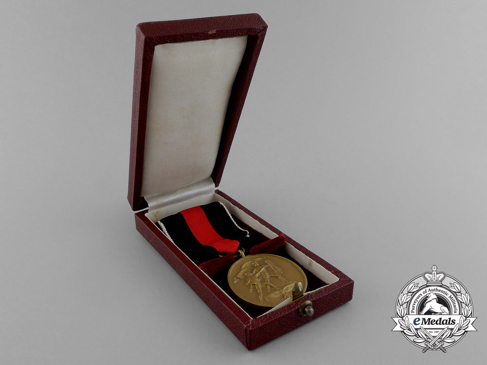 a_commemorative_sudetenland_medal_in_its_original_case_of_issue_d_9512_1
