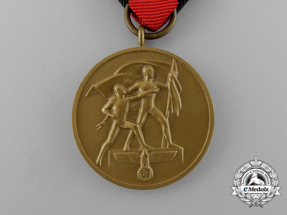 a_commemorative_sudetenland_medal_in_its_original_case_of_issue_d_9514_1