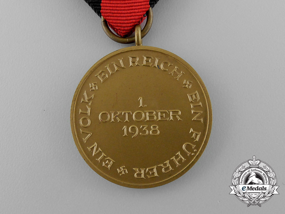 a_commemorative_sudetenland_medal_in_its_original_case_of_issue_d_9515_1