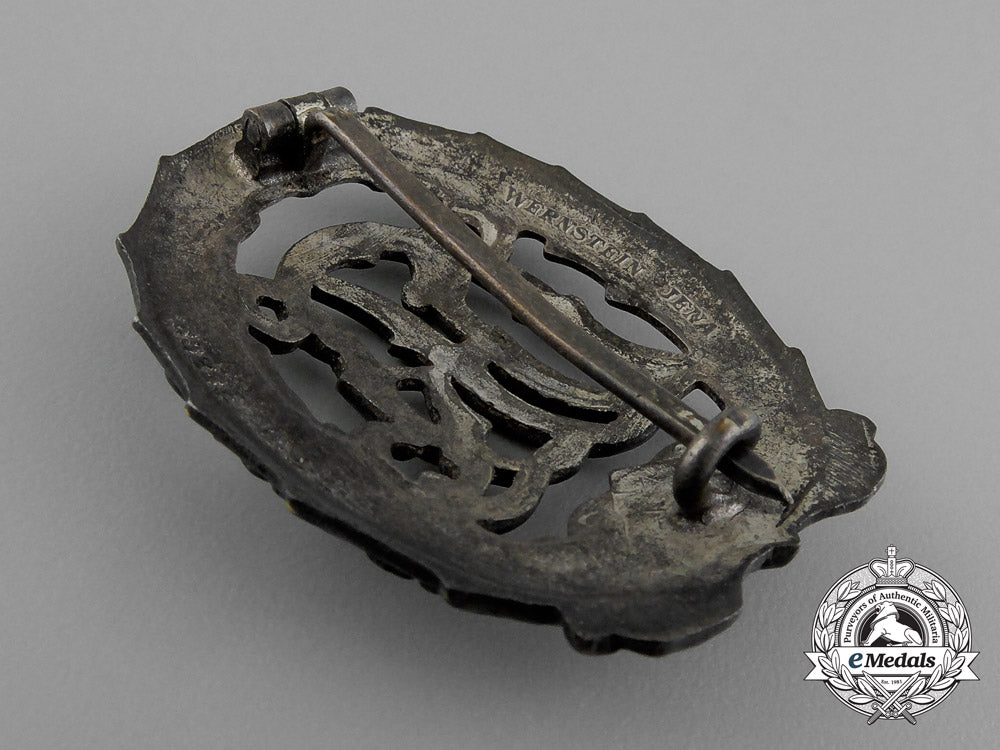 a_silver_grade_drl_sports_badge;3_rd_type_by_wernstein_in_its_original_box_of_issue_d_9528_1