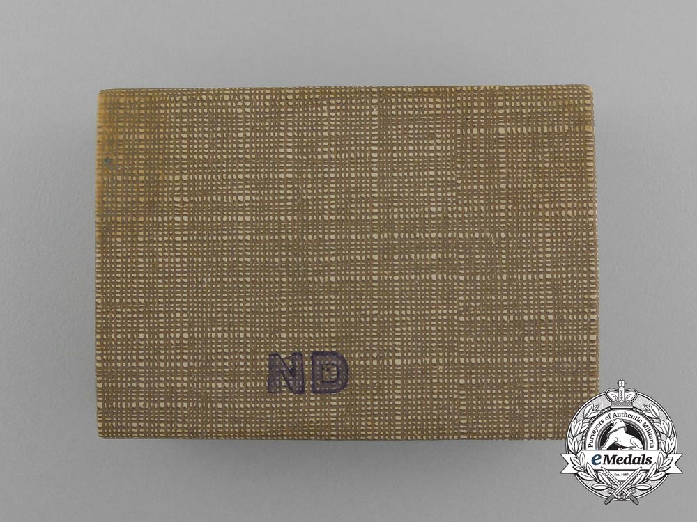 a_silver_grade_drl_sports_badge;3_rd_type_by_wernstein_in_its_original_box_of_issue_d_9533