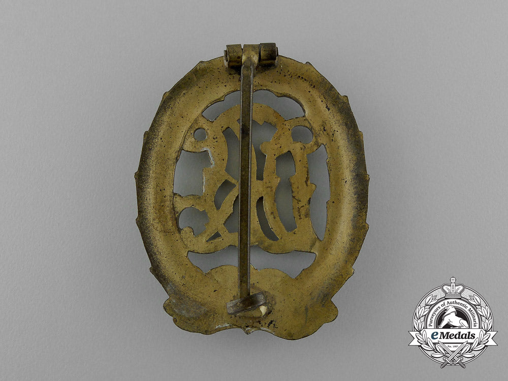 a_gold_grade_drl_sports_badge;3_rd_type_by_wernstein_in_its_original_box_of_issue_d_9554_1