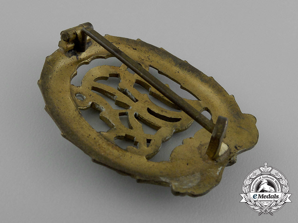 a_gold_grade_drl_sports_badge;3_rd_type_by_wernstein_in_its_original_box_of_issue_d_9556_1