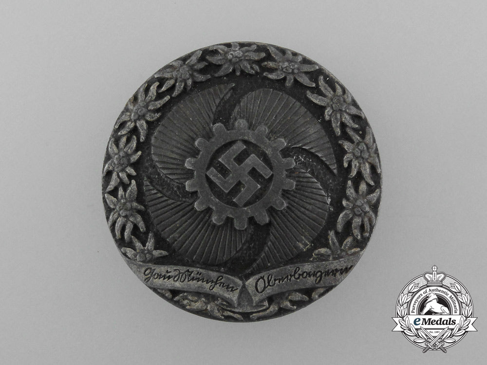 a_fine_quality_district_münchen-_oberbayern_strength_through_joy_badge_d_9568