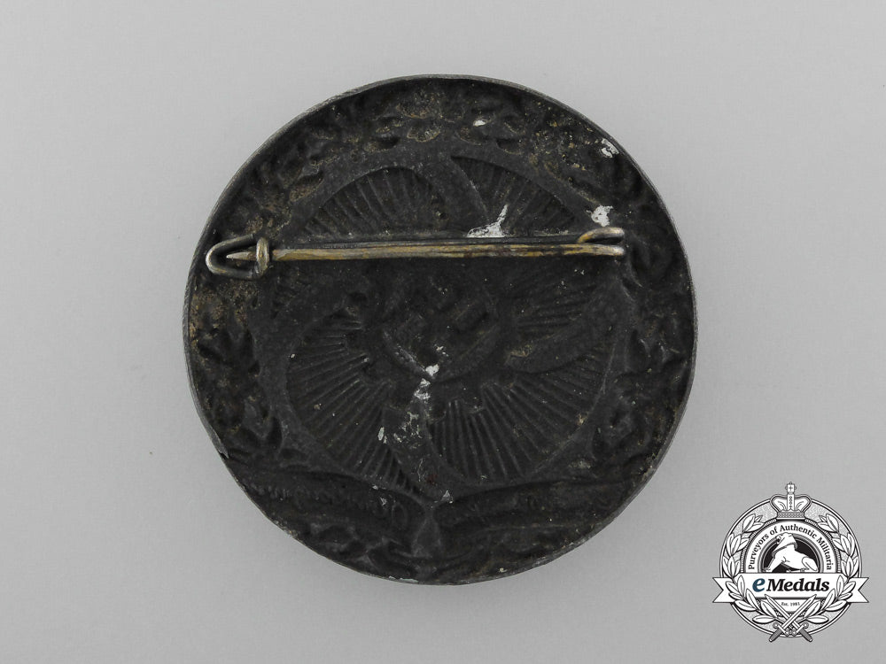 a_fine_quality_district_münchen-_oberbayern_strength_through_joy_badge_d_9569