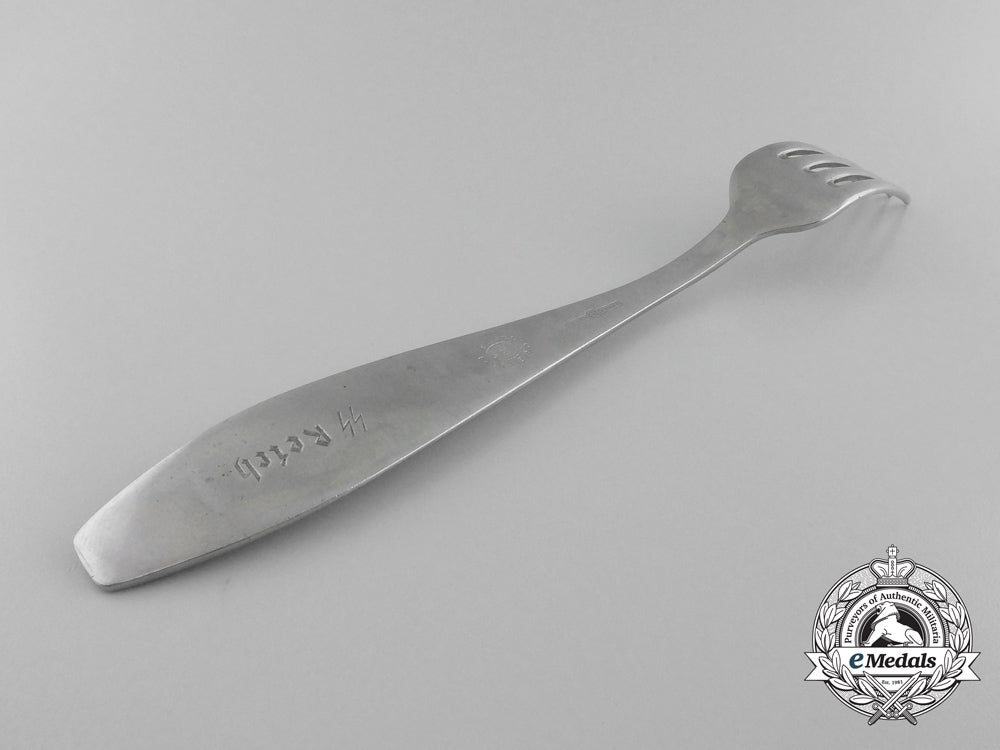 an_exceptionally_high_quality_waffen-_ss_mess_hall_fork;_marked_d_9577