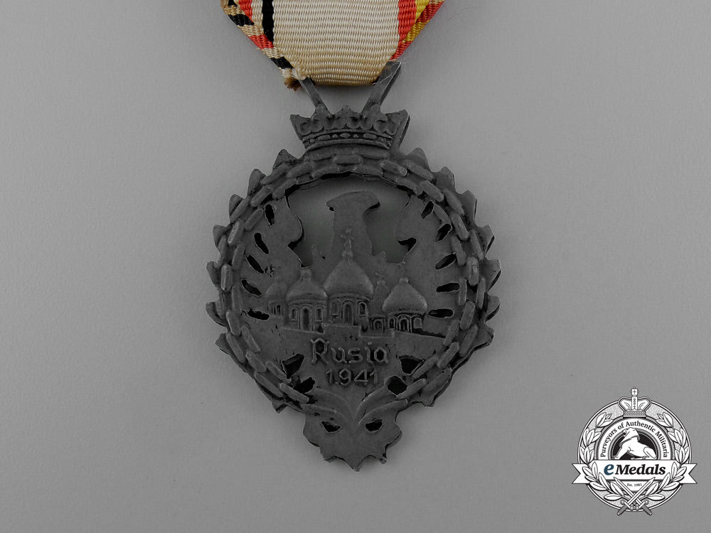 a_medal_of_the_spanish_blue_division_for_russian_service1941_with_case_d_9668_1