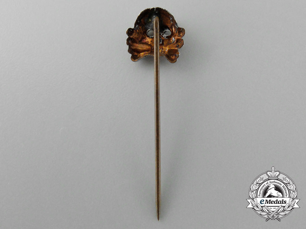 a_second_war_panzer_off-_duty_personnel_stick_pin_d_9695