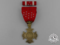 An American Marine Corps Brevet Medal