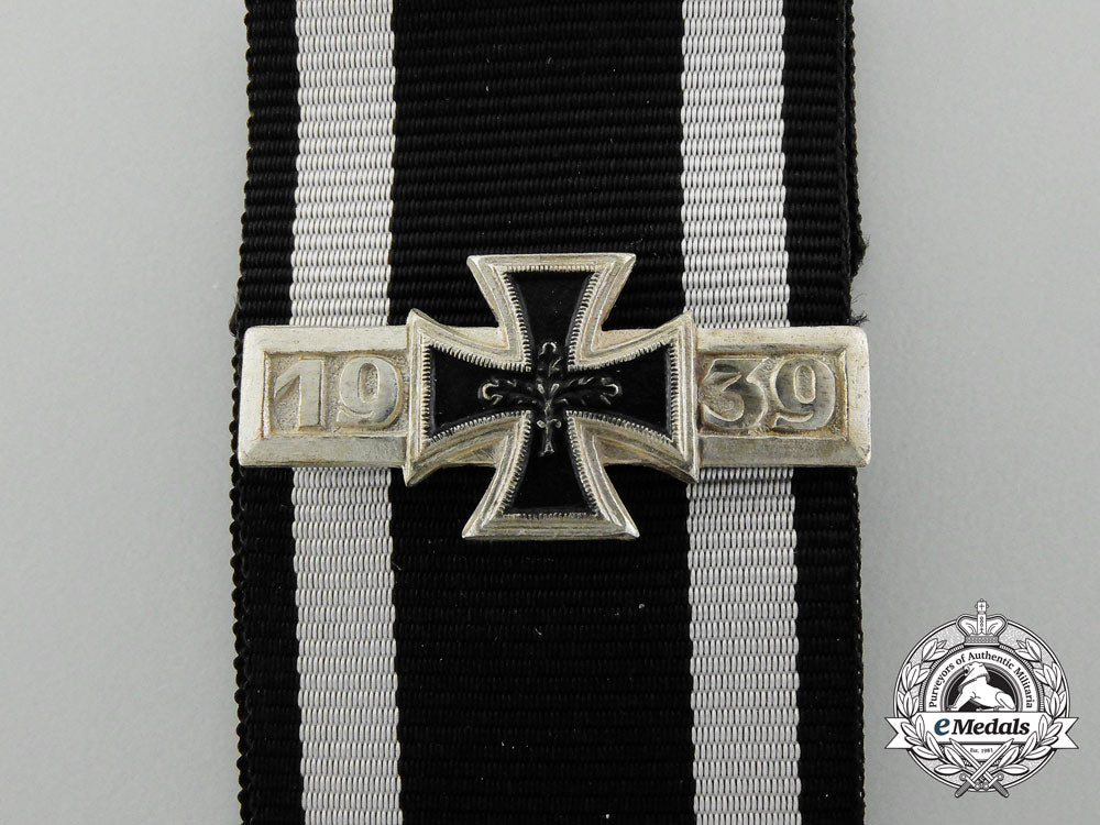 two_german_federal_republic_second_war1957_issued_awards_d_9731