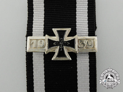 two_german_federal_republic_second_war1957_issued_awards_d_9731