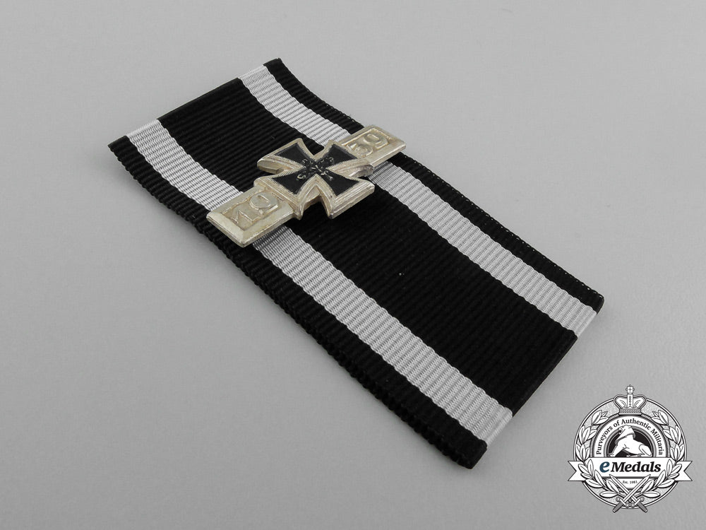 two_german_federal_republic_second_war1957_issued_awards_d_9734