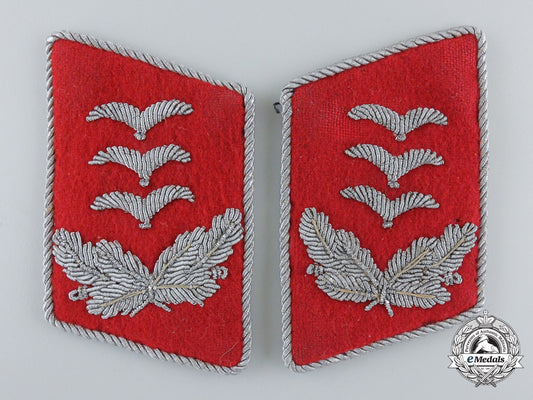 a_set_of_luftwaffe_anti-_aircraft(_flak)_hauptmann_collar_tabs_d_977_1