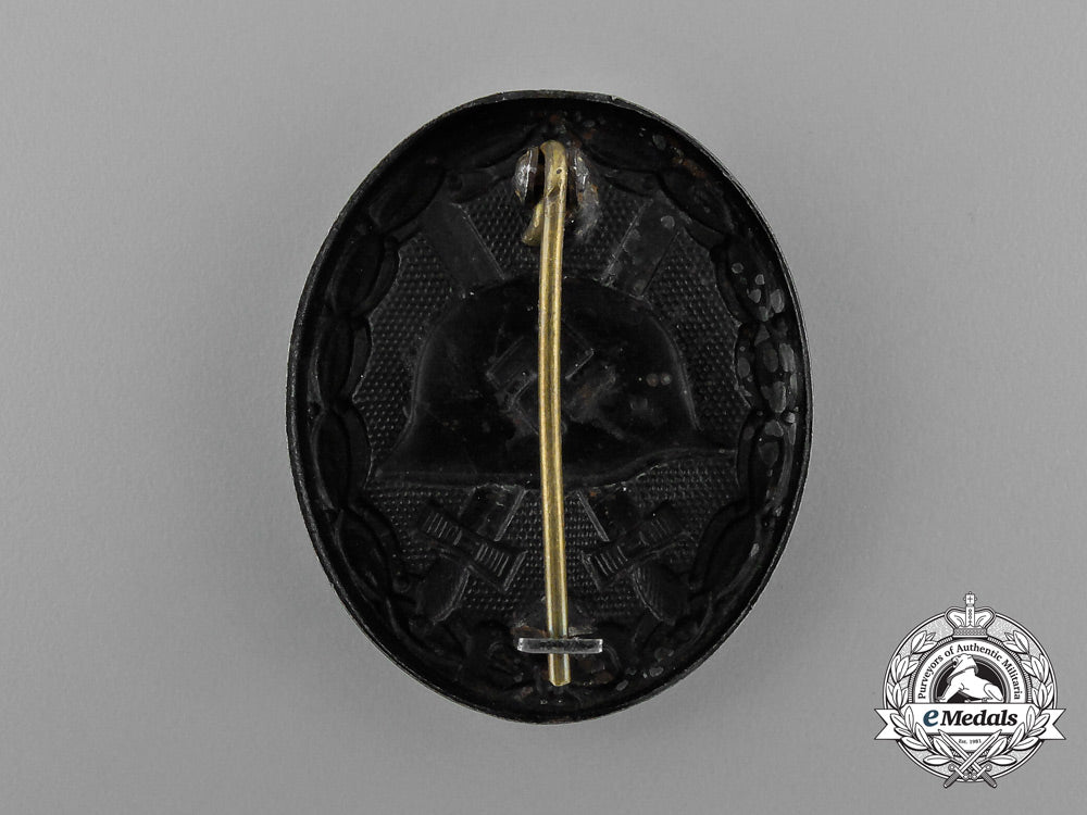 a_second_war_german_black_grade_wound_badge_d_9880