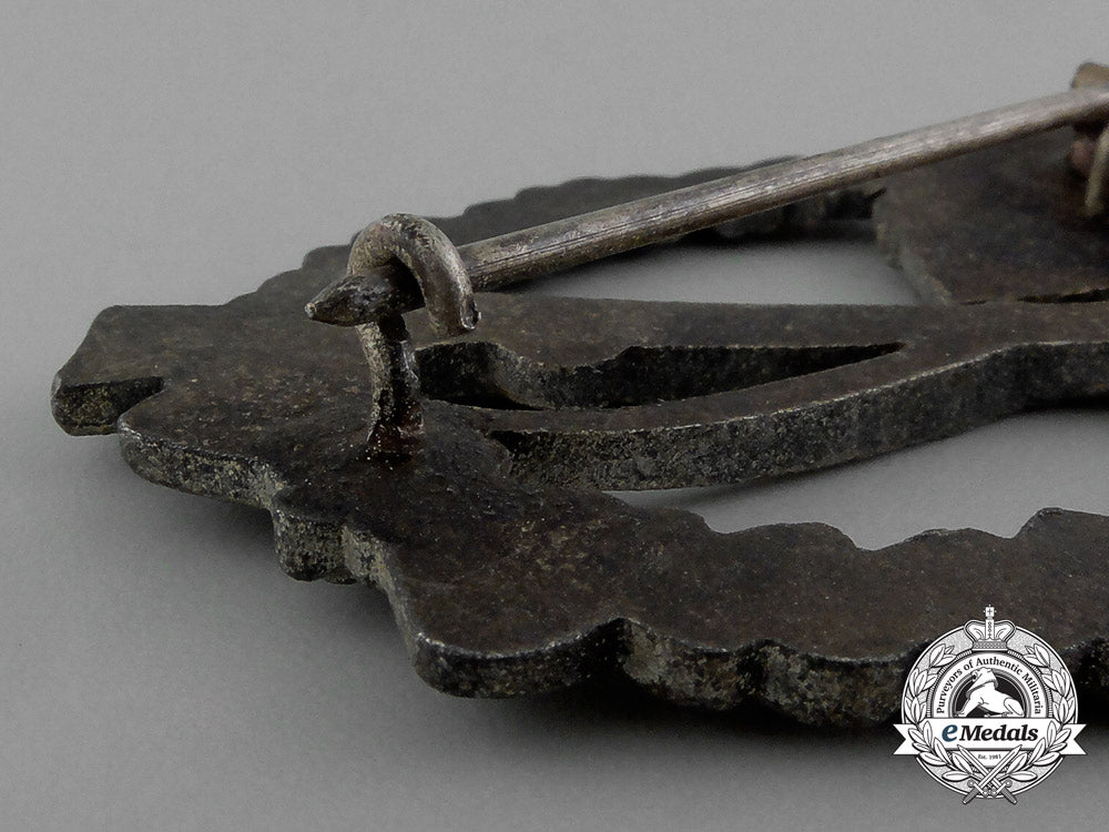 a_second_war_silver_grade_infantry_assault_badge_d_9889