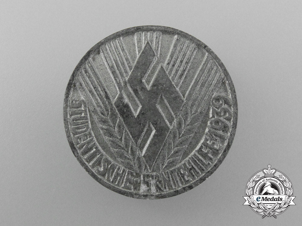 a1939_student’s_harvesting_aid_badge_d_9894_1