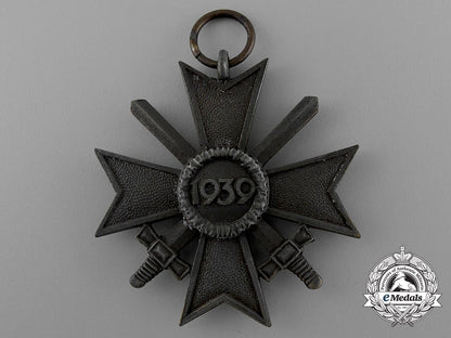 an_absolutely_mint_war_merit_cross_with_swords_in_its_original_packet_of_issue_by_deschler&_sohn_d_9908_1