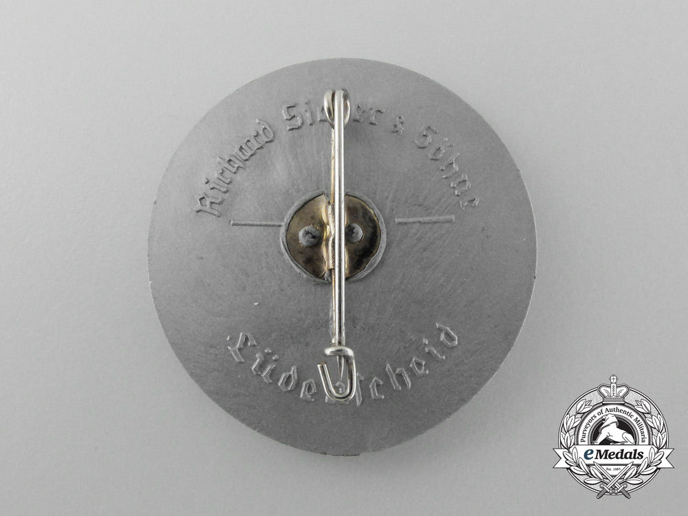 a_third_reich_period“_german_day_of_labour”_badge_d_9913